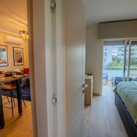 Boutique & Brand New Prime Location Park & * Limassol