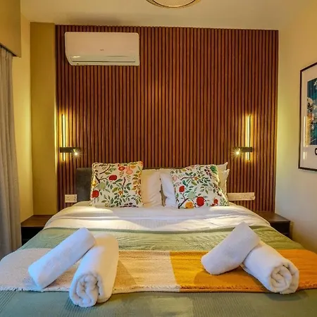Boutique & Brand New Prime Location Park & Apartment Limassol